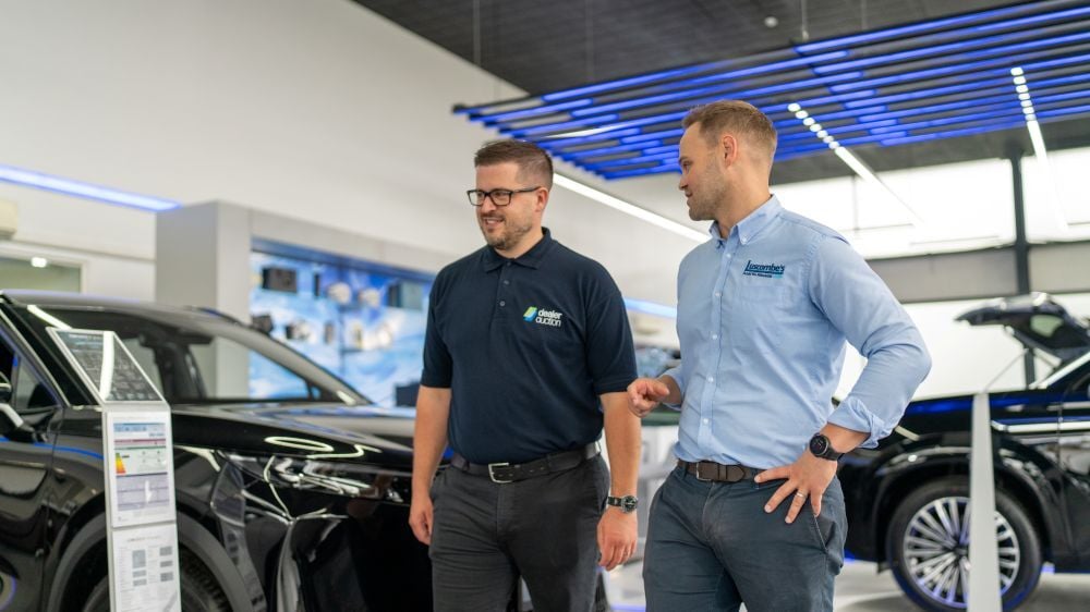 Dealer Auction | Luscombe's showroom